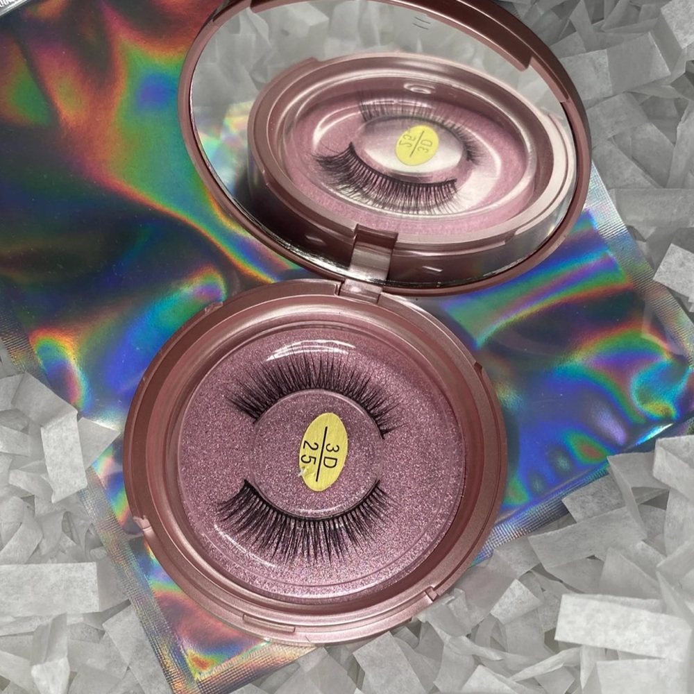 Faux mink eyelashes